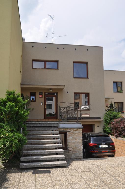 Penzion Kimex Znojmo Buitenkant foto